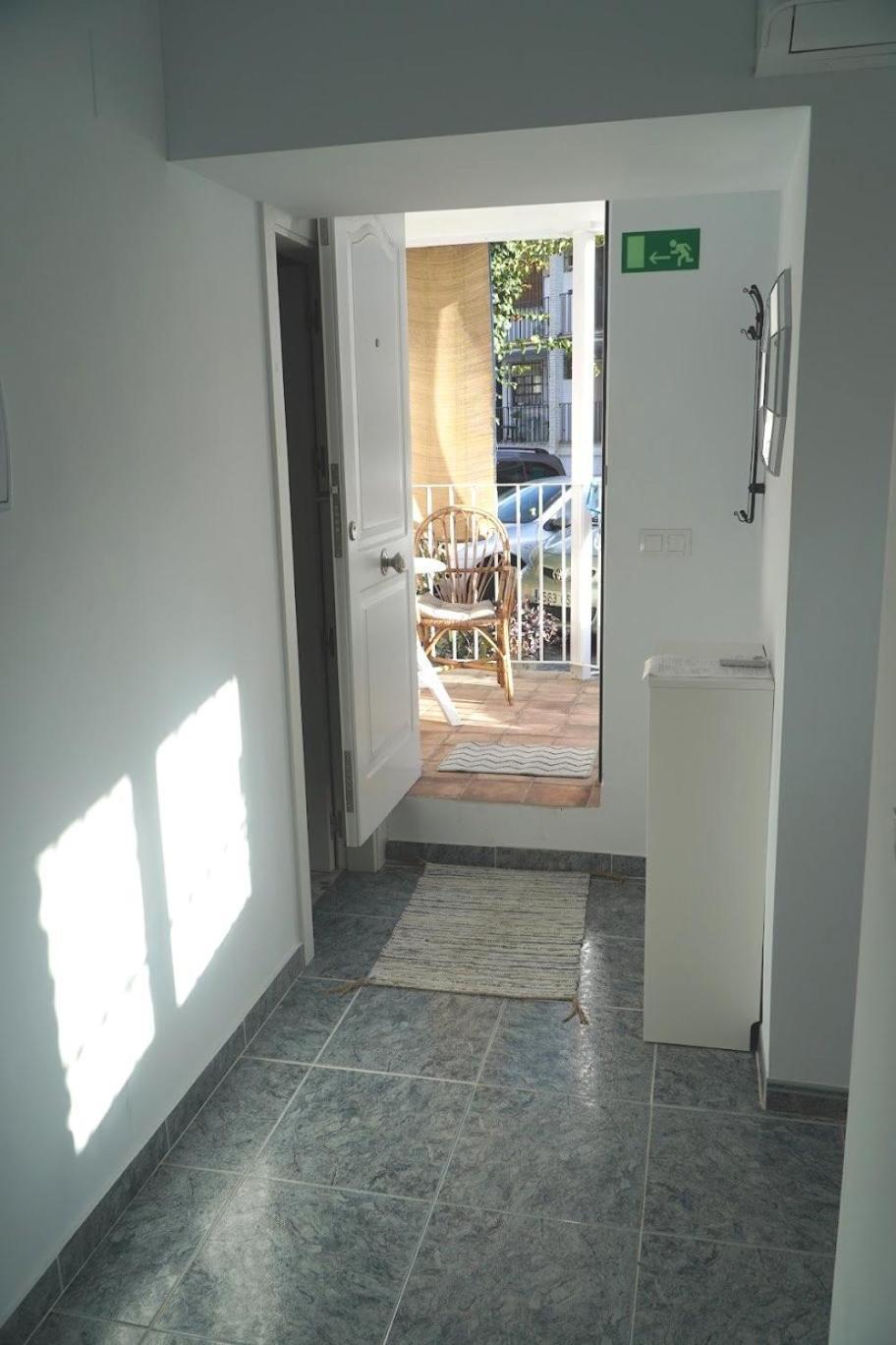 Hostal Alegre Nerja Bagian luar foto
