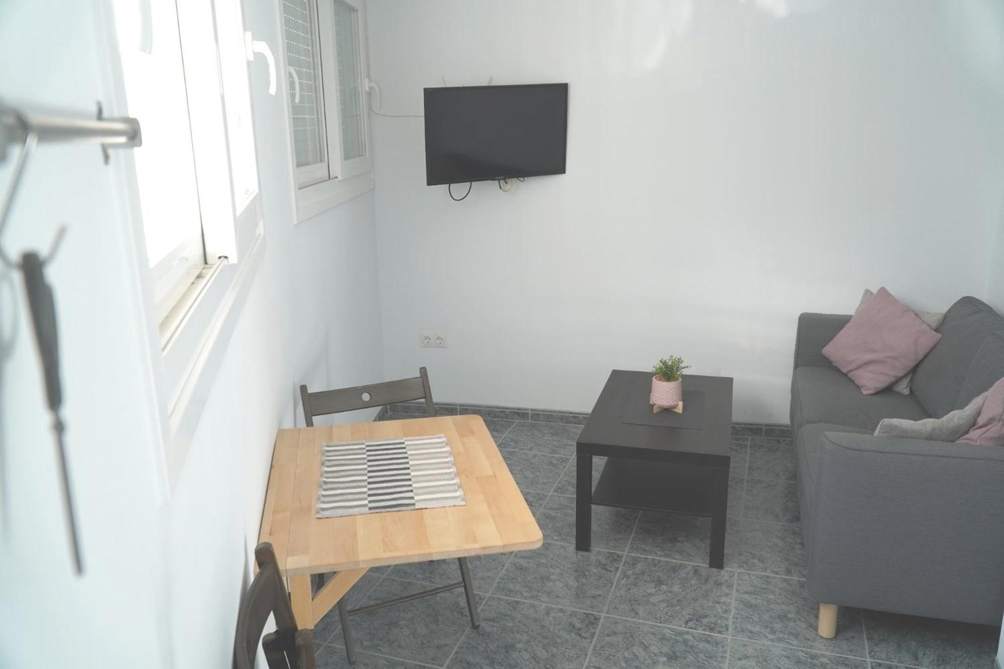 Hostal Alegre Nerja Bagian luar foto
